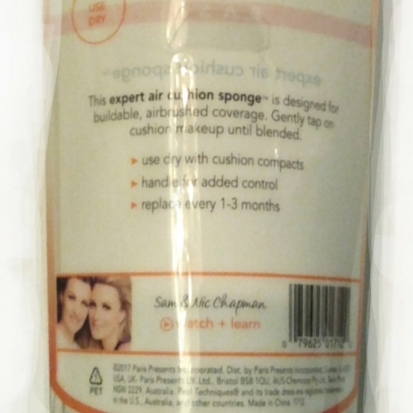 Real Techniques by Sam & Nic Expert Air Cushion Sponge 01712 New Makeup … - Picture 13 of 14